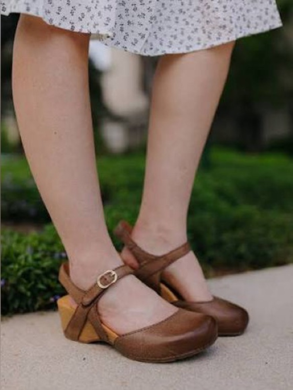 Dansko Tiffani Brown Milled Burnished Leather Mary Jane
